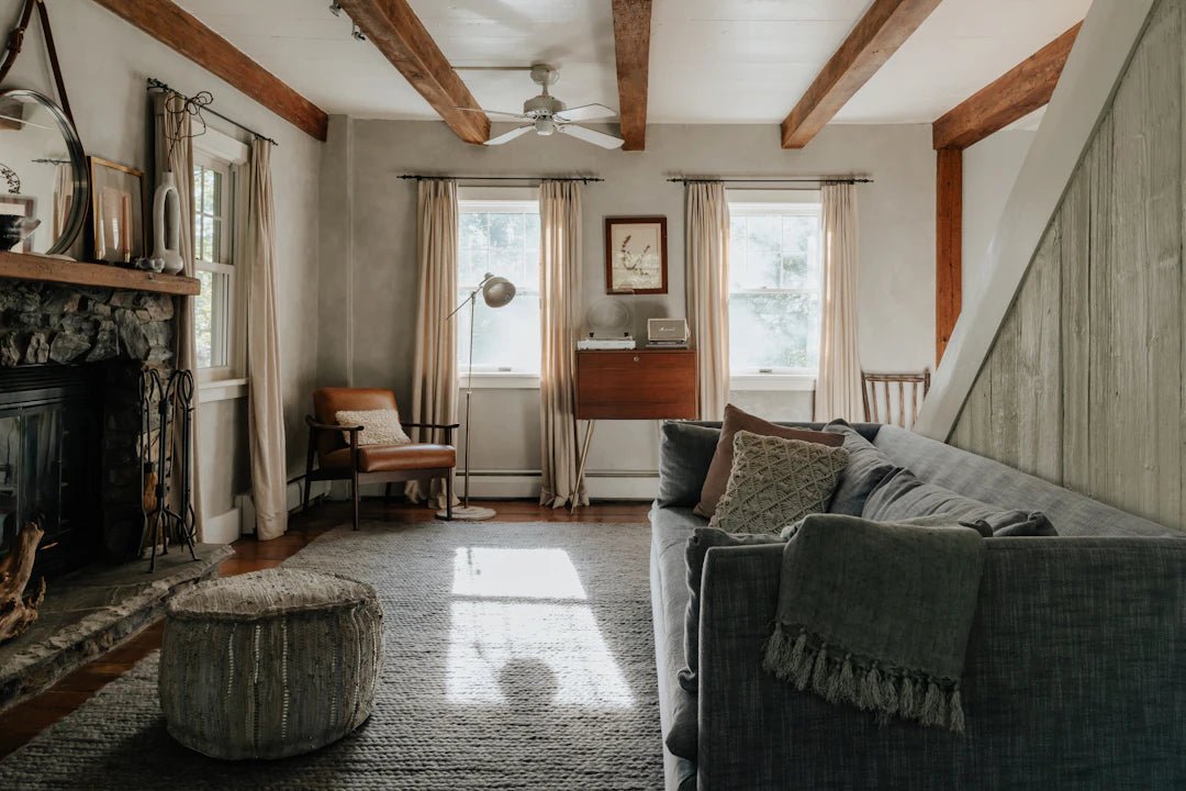 Cozy Living Room Cleaning Tips for Your Home - Gunk Getter