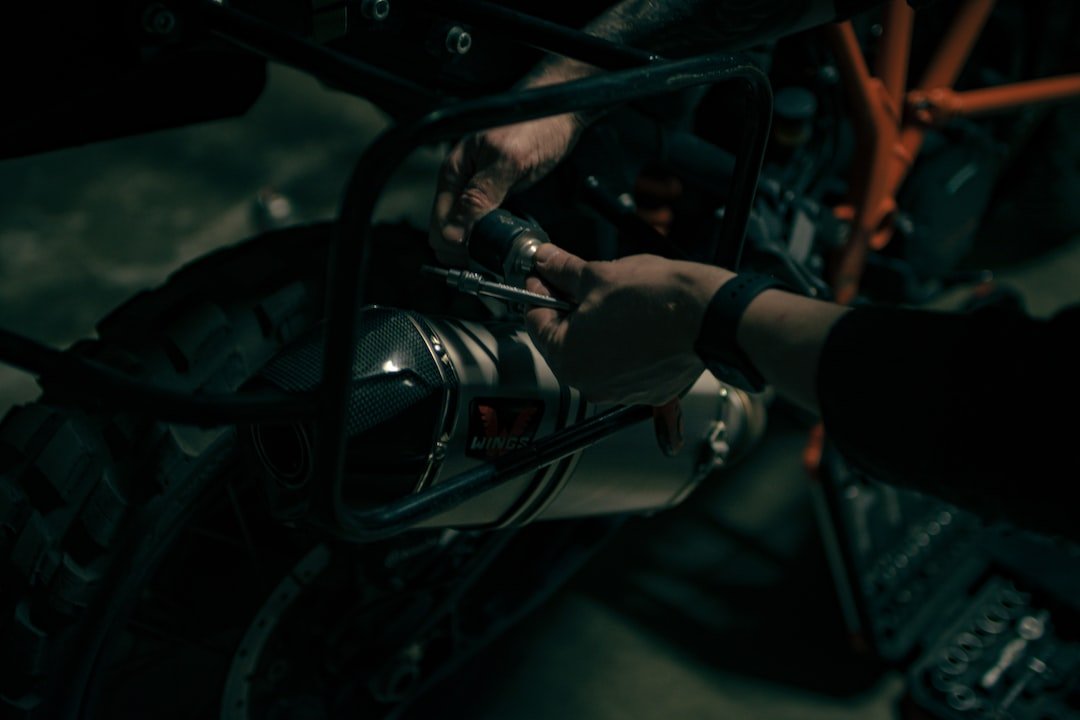 Organizing Your Garage: From Chaos to Order - Gunk Getter