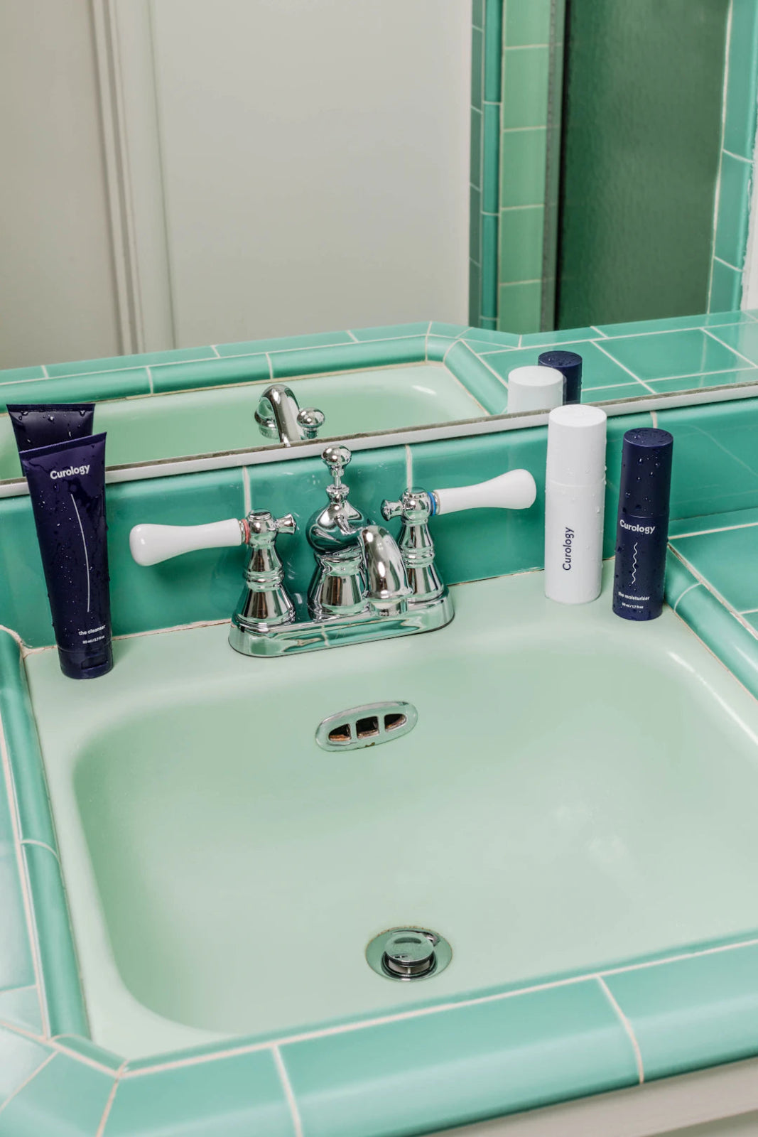 Secrets for Sparkling Clean Glass Surfaces - Gunk Getter