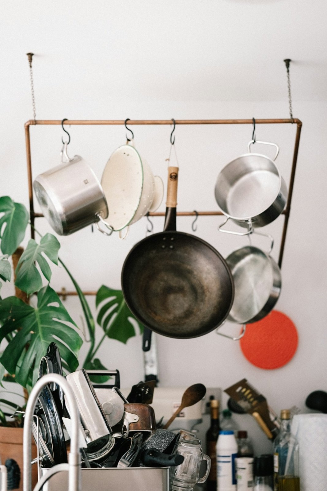 Speed Cleaning 101: Quick Tips to Tackle Your Mess Fast! – Gunk Getter