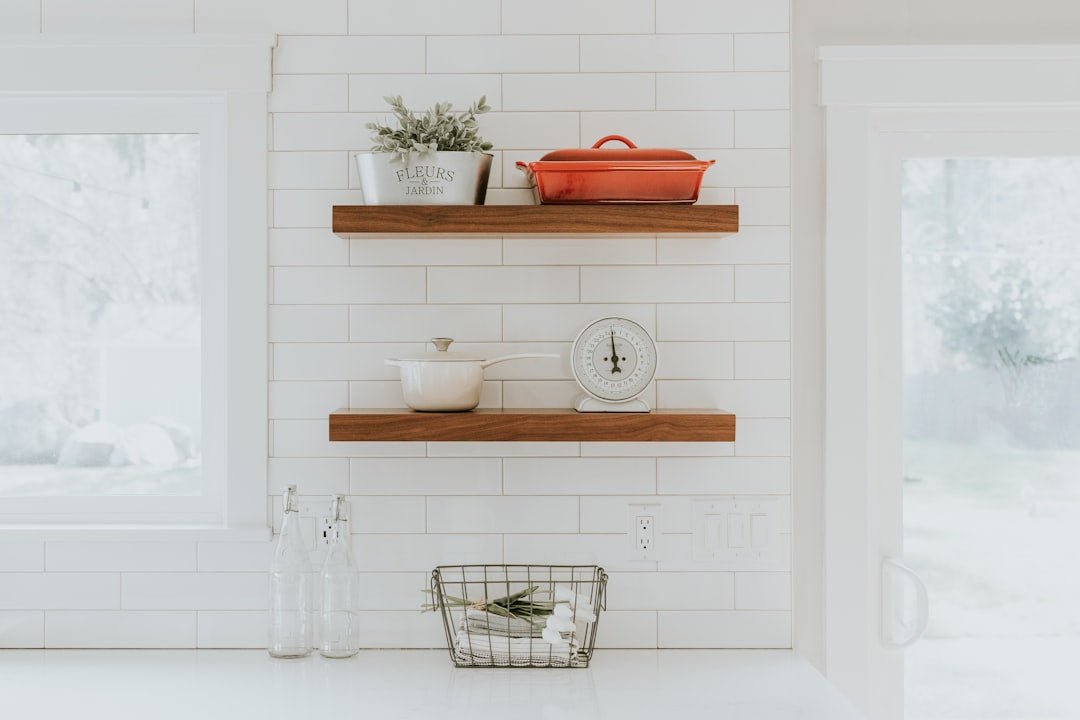 Transform Your Space: Essential Tips for Maintaining a Clean and Organized Laundry Room - Gunk Getter